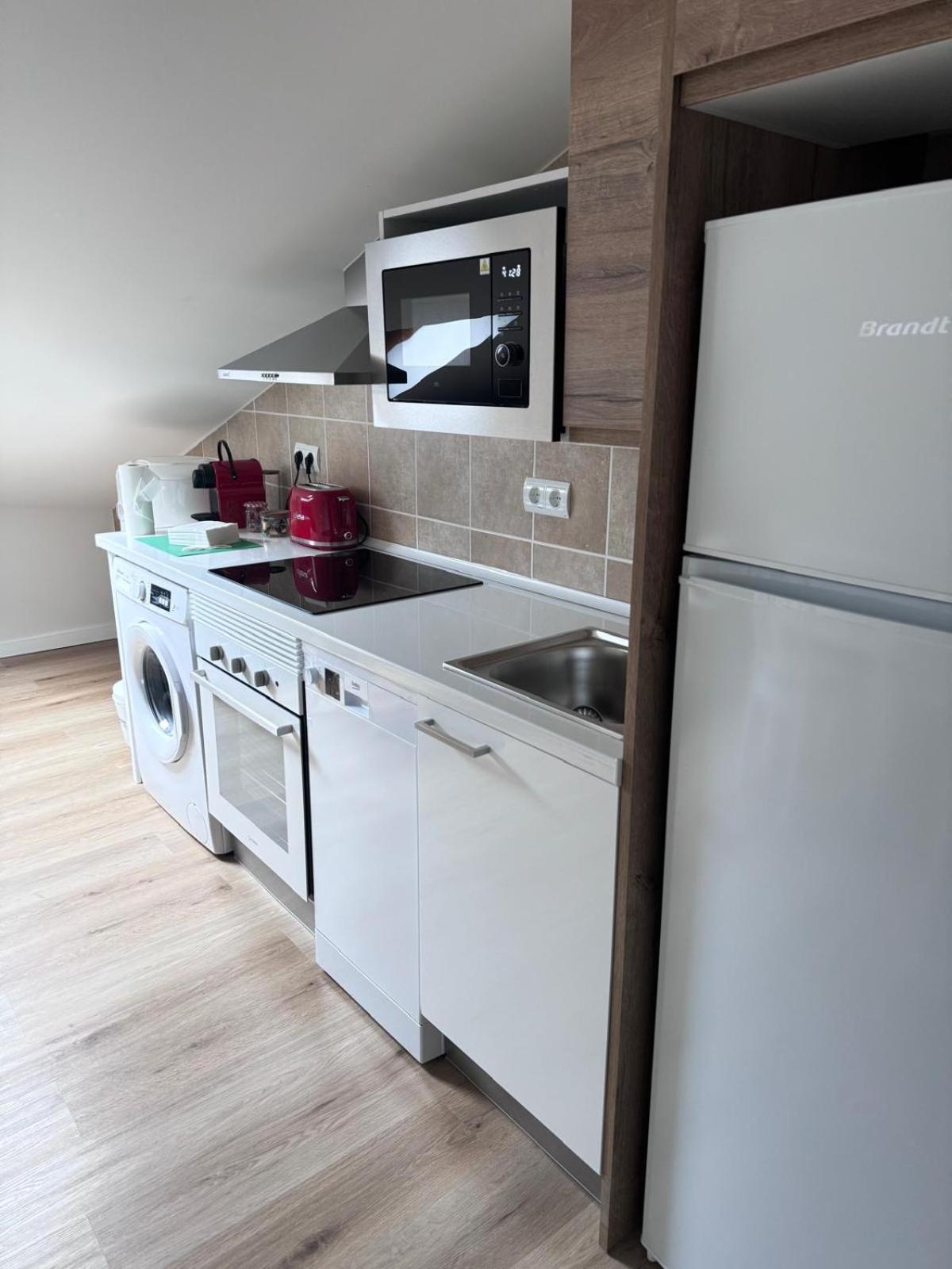 Apartamentos Lavandeira By Bebalmy ビベイロ エクステリア 写真